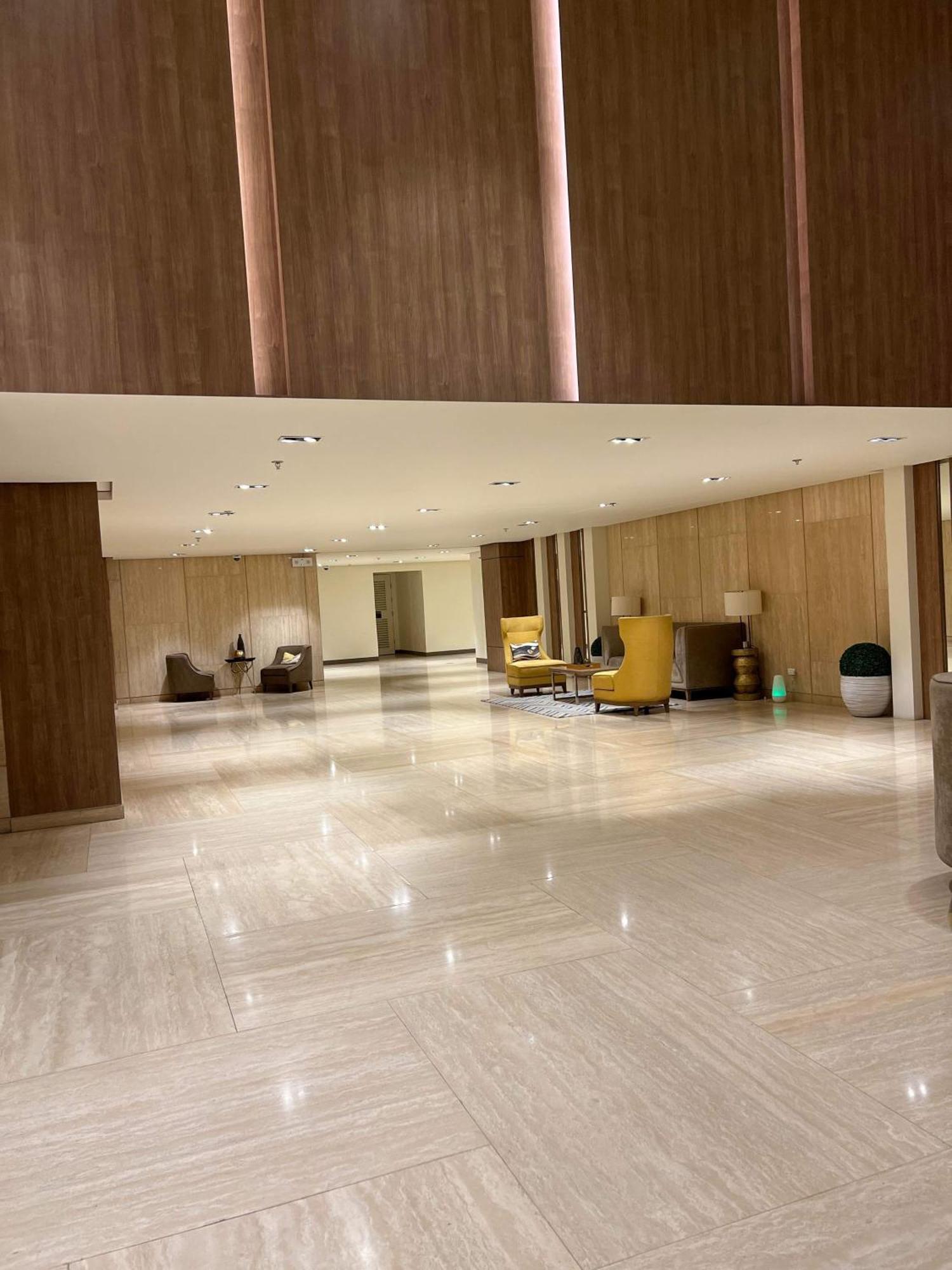 Deluxe Condo 2 Bedroom, 7Th Floor Room Bc In One Madison Tower 3, Megaworld Boulevard, Mandurriao Iloilo City, Philippines المظهر الخارجي الصورة