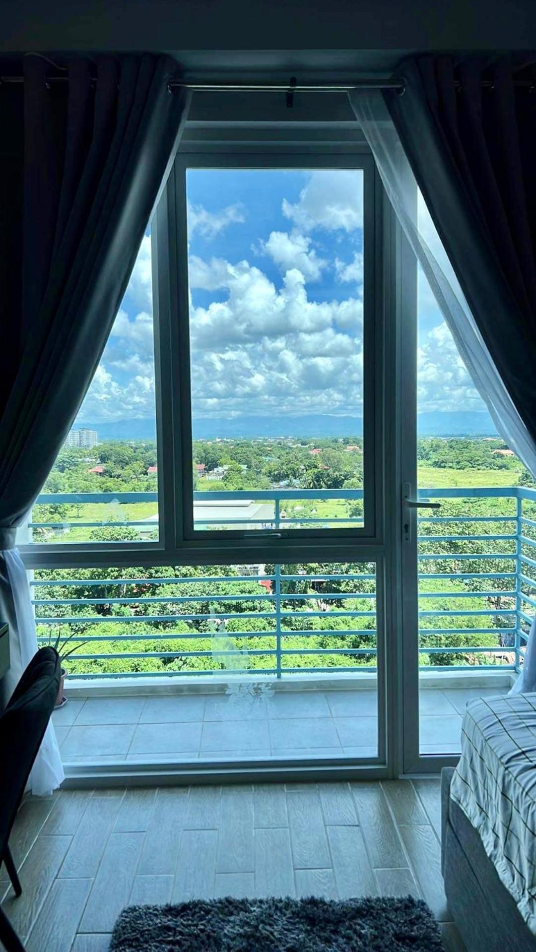 Deluxe Condo 2 Bedroom, 7Th Floor Room Bc In One Madison Tower 3, Megaworld Boulevard, Mandurriao Iloilo City, Philippines المظهر الخارجي الصورة