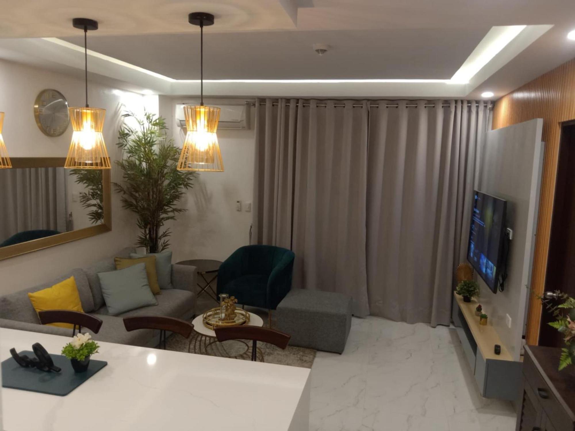Deluxe Condo 2 Bedroom, 7Th Floor Room Bc In One Madison Tower 3, Megaworld Boulevard, Mandurriao Iloilo City, Philippines المظهر الخارجي الصورة